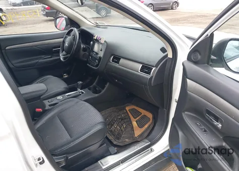 2015 Mitsubishi Outlander Se from USA, damaged, VIN JA4AZ3A33FZ008340